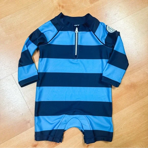 Baby Gap Blue & Navy Striped Rashguard & Bucket Hat Swim Set Baby Size 6-12M